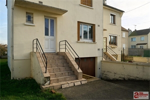 maison-villa à la vente -   02200  SOISSONS, surface 82 m2 vente maison-villa - APR377943
